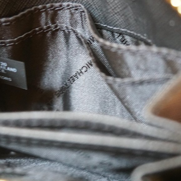 Michael Kors JST Card Case Wallet Black/Gold - Picture 8 of 9